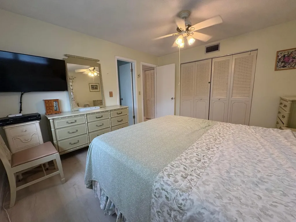 108 NE 20th Avenue NE Boynton Beach FL 33435