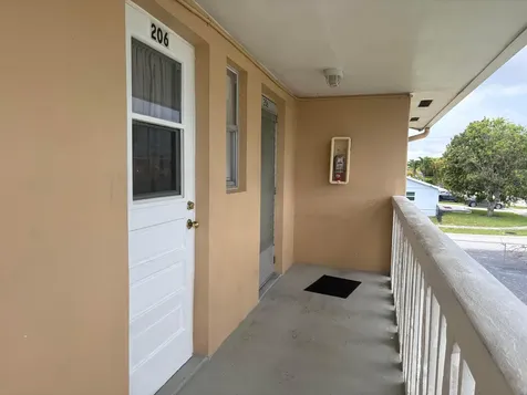 108 NE 20th Avenue NE Boynton Beach FL 33435