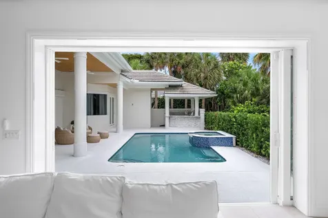2925 SE Dune Drive Hutchinson Island FL 34996