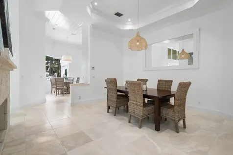 2925 SE Dune Drive Hutchinson Island FL 34996