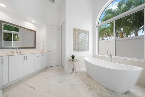 2925 SE Dune Drive Hutchinson Island FL 34996