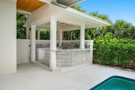 2925 SE Dune Drive Hutchinson Island FL 34996