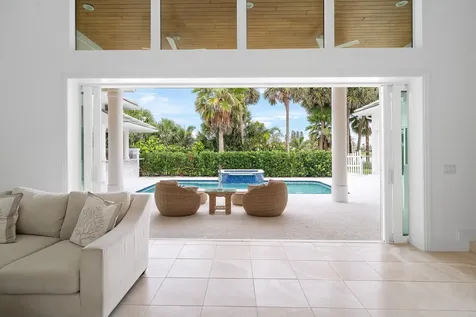 2925 SE Dune Drive Hutchinson Island FL 34996