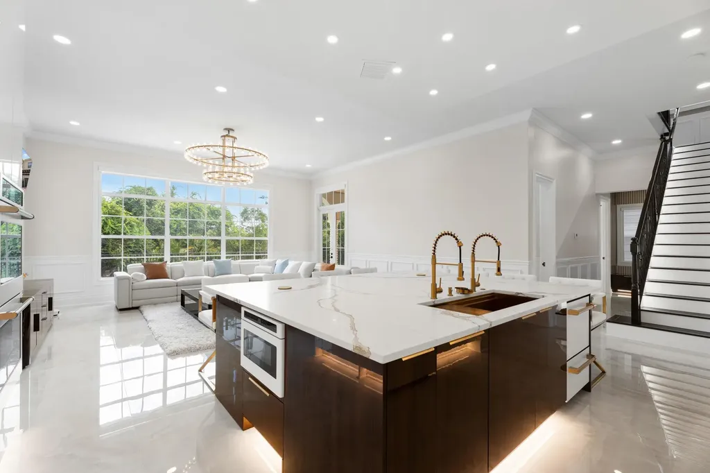 112 Tulip Tree Court Jupiter FL 33458