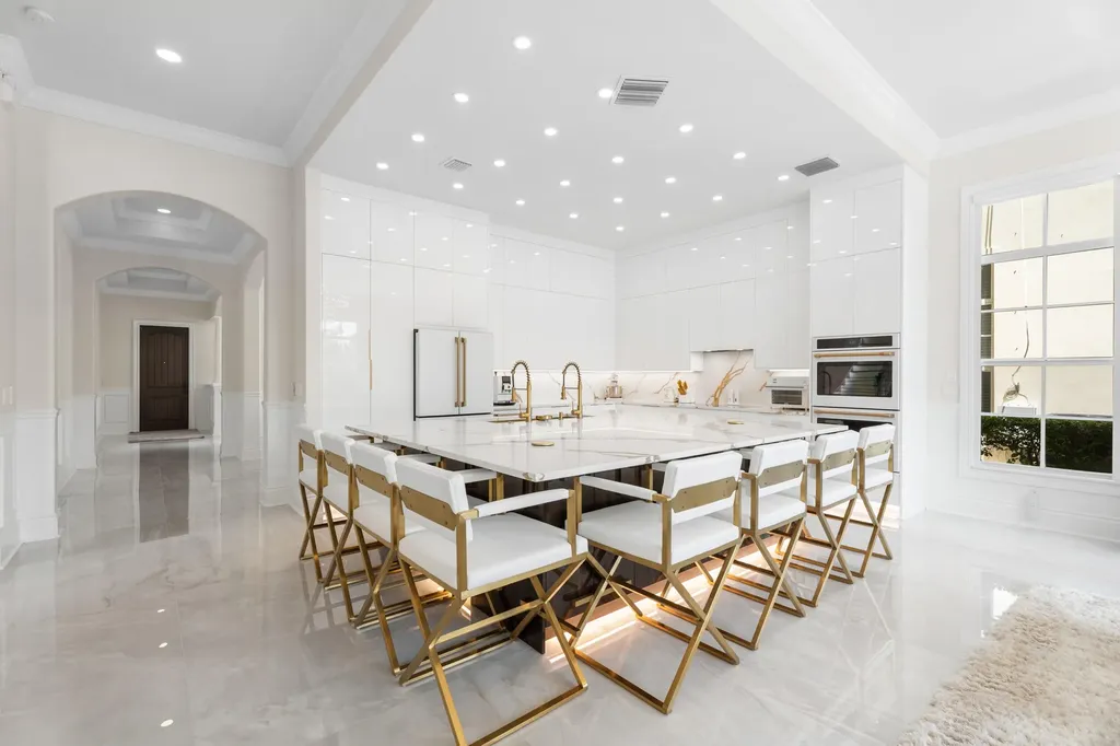 112 Tulip Tree Court Jupiter FL 33458