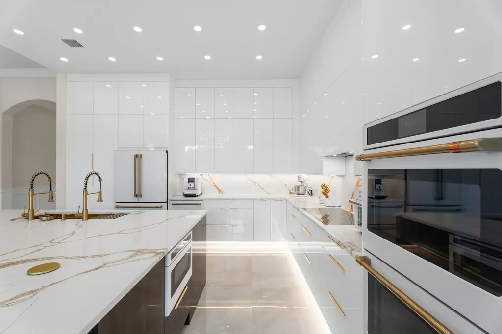 112 Tulip Tree Court Jupiter FL 33458