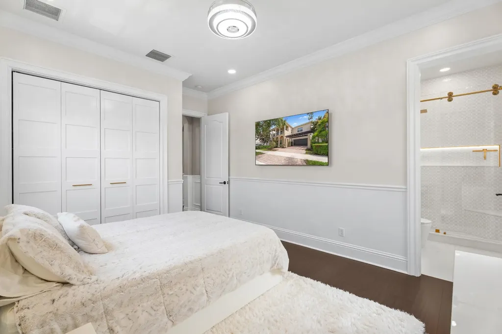112 Tulip Tree Court Jupiter FL 33458