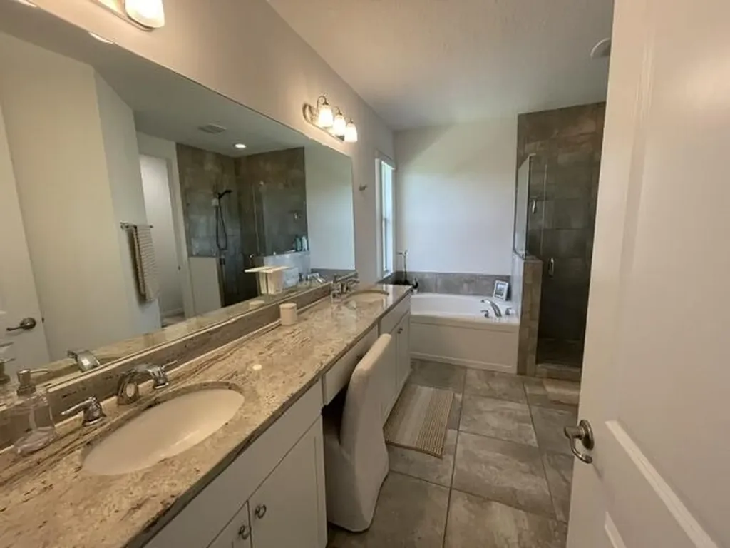 12885 Trevi Isle Palm Beach Gardens FL 33418