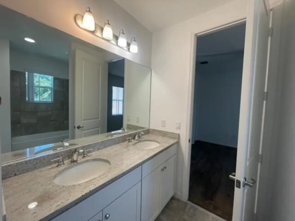 12885 Trevi Isle Palm Beach Gardens FL 33418