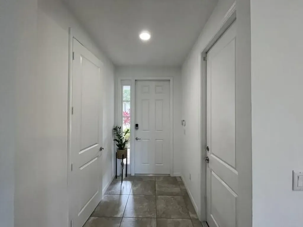 12885 Trevi Isle Palm Beach Gardens FL 33418