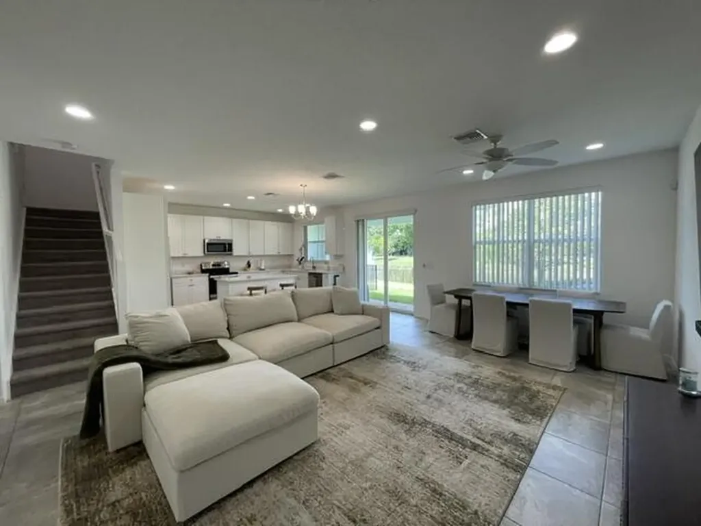 12885 Trevi Isle Palm Beach Gardens FL 33418
