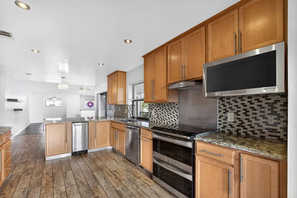 17137 Waterbend Drive Jupiter FL 33477