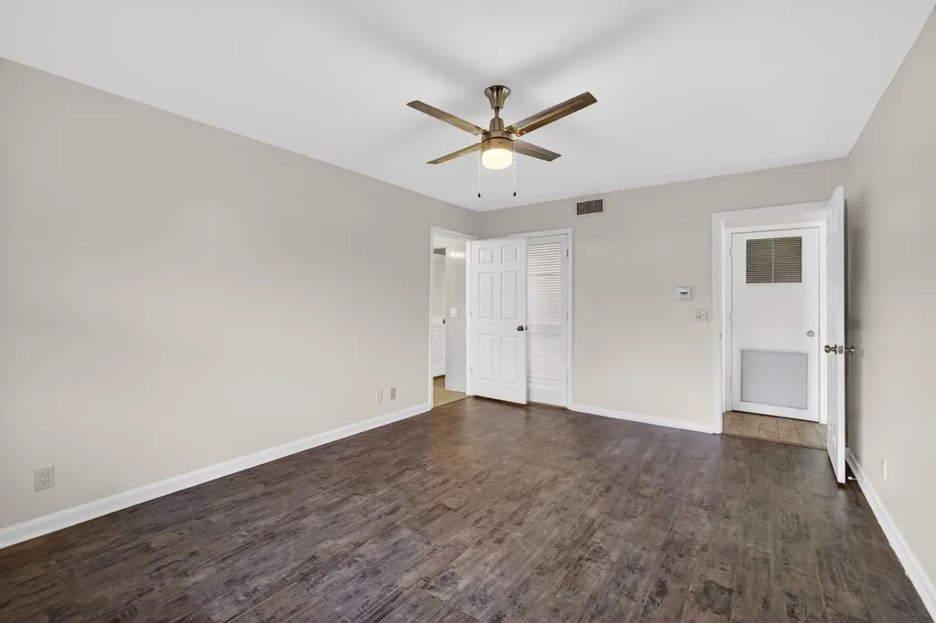 17137 Waterbend Drive Jupiter FL 33477