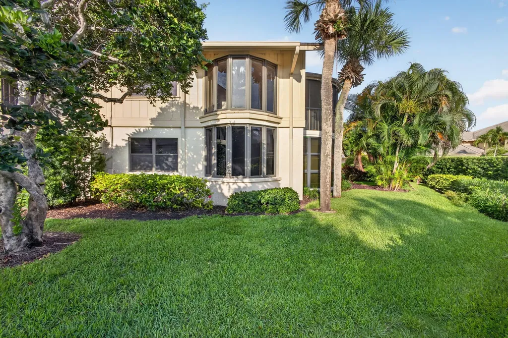 17137 Waterbend Drive Jupiter FL 33477