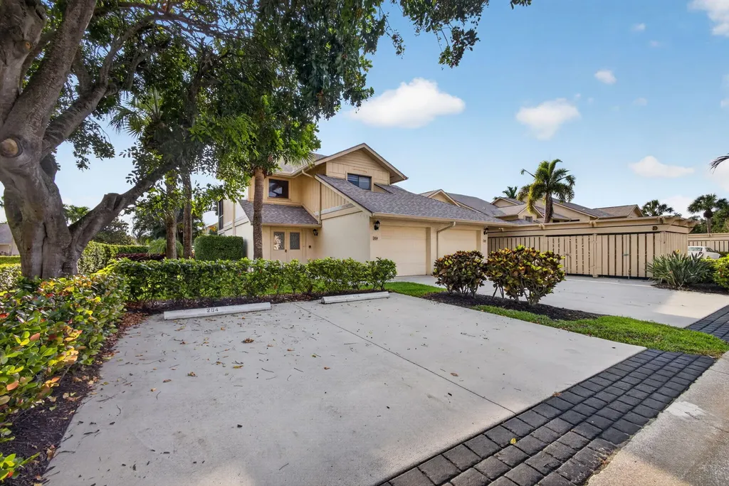 17137 Waterbend Drive Jupiter FL 33477