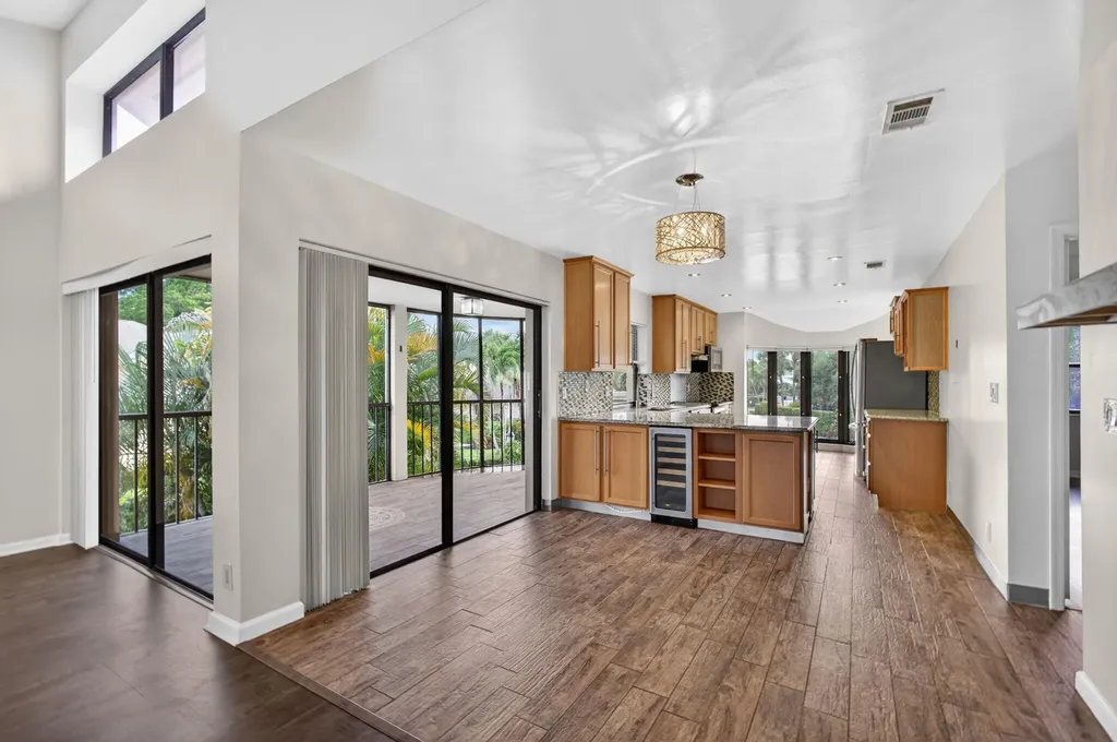17137 Waterbend Drive Jupiter FL 33477