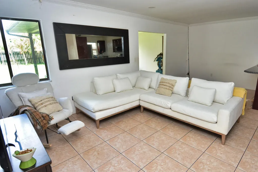 2117 SE East Dunbrooke Circle Port St Lucie FL 34952