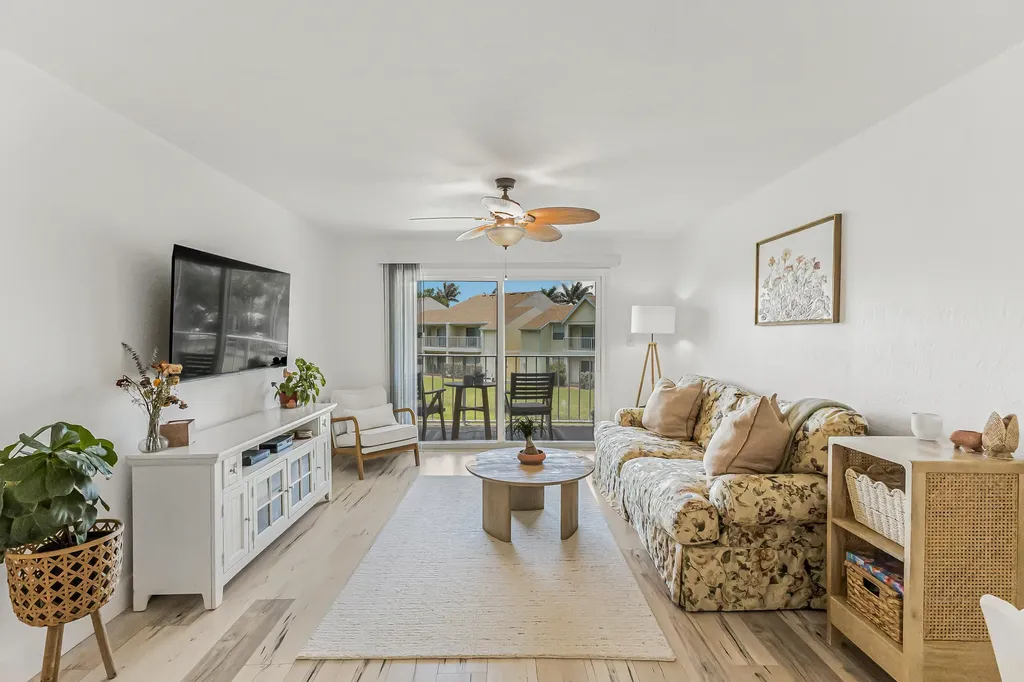1850 Charlesmont Drive Indialantic FL 32903