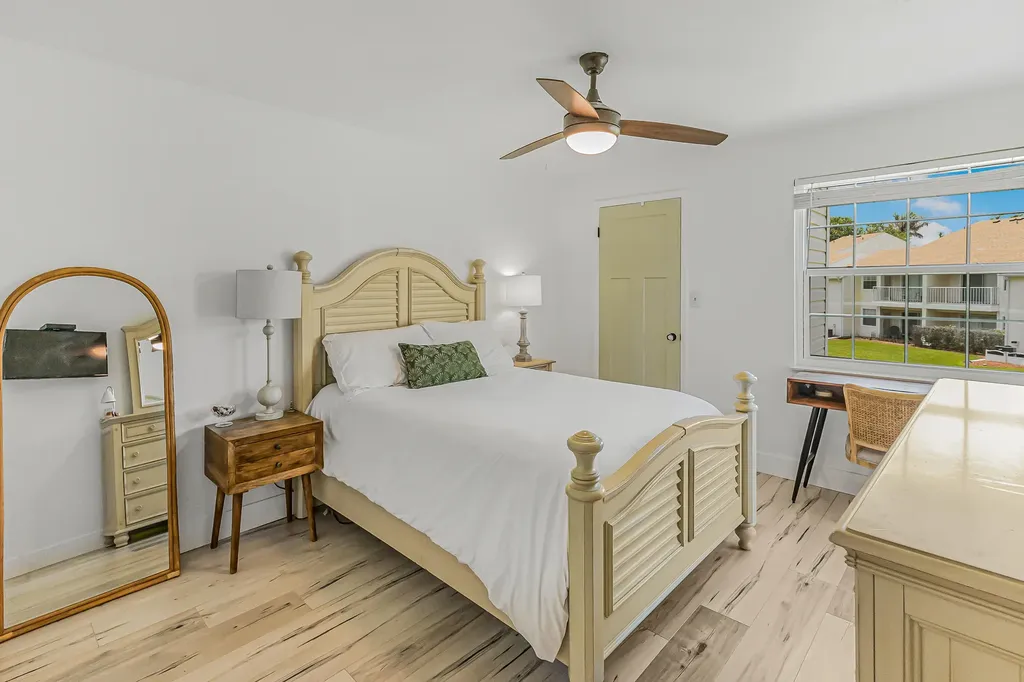 1850 Charlesmont Drive Indialantic FL 32903