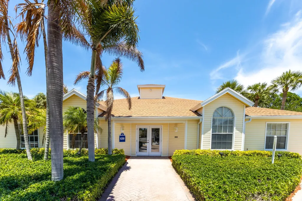 1850 Charlesmont Drive Indialantic FL 32903