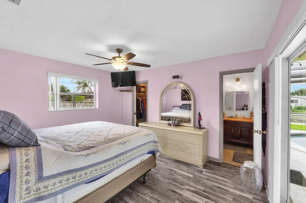 1710 W River Drive Margate FL 33063