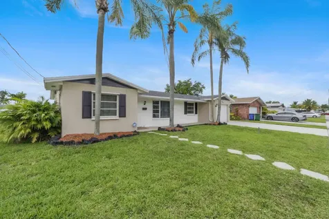 1710 W River Drive Margate FL 33063