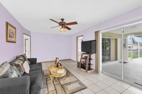 1710 W River Drive Margate FL 33063