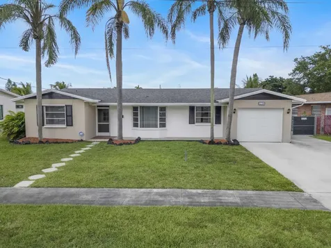 1710 W River Drive Margate FL 33063