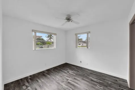 1710 W River Drive Margate FL 33063