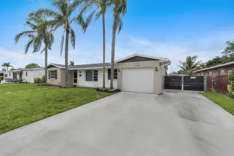 1710 W River Drive Margate FL 33063