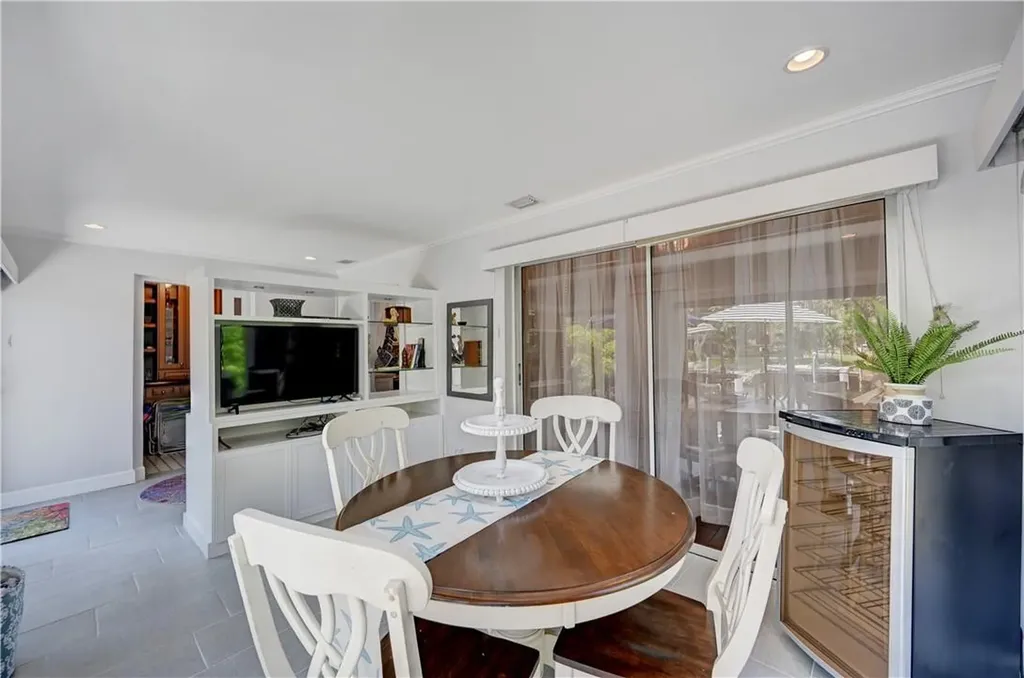 1840 SE 7th Street Pompano Beach FL 33060