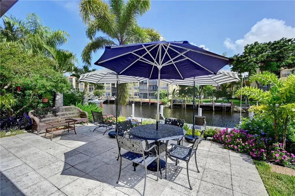 1840 SE 7th Street Pompano Beach FL 33060