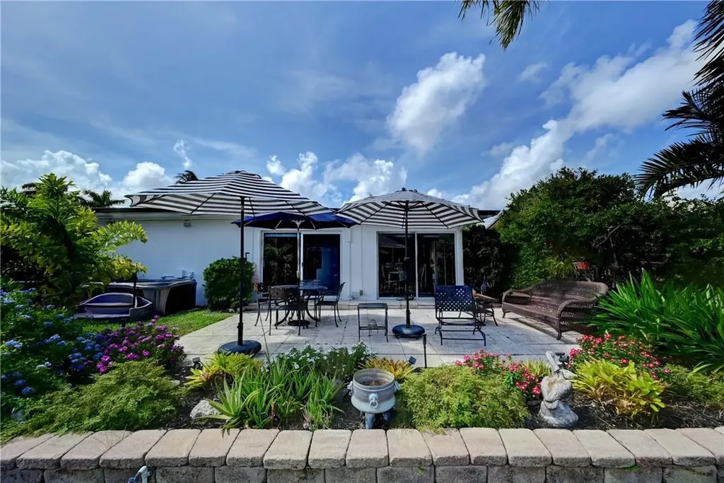1840 SE 7th Street Pompano Beach FL 33060
