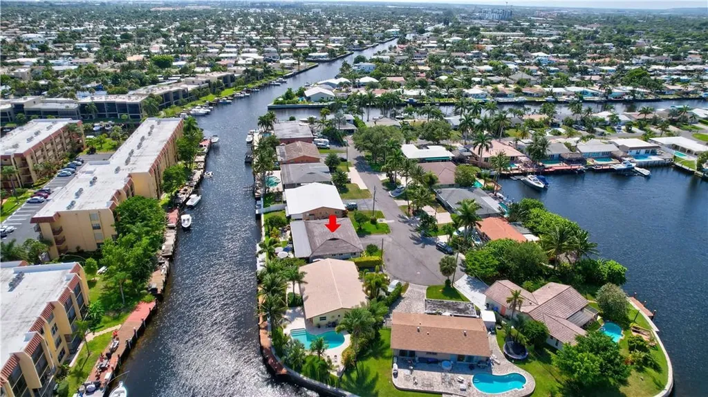 1840 SE 7th Street Pompano Beach FL 33060