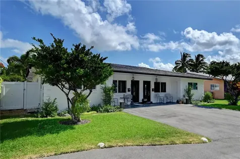 1840 SE 7th Street Pompano Beach FL 33060
