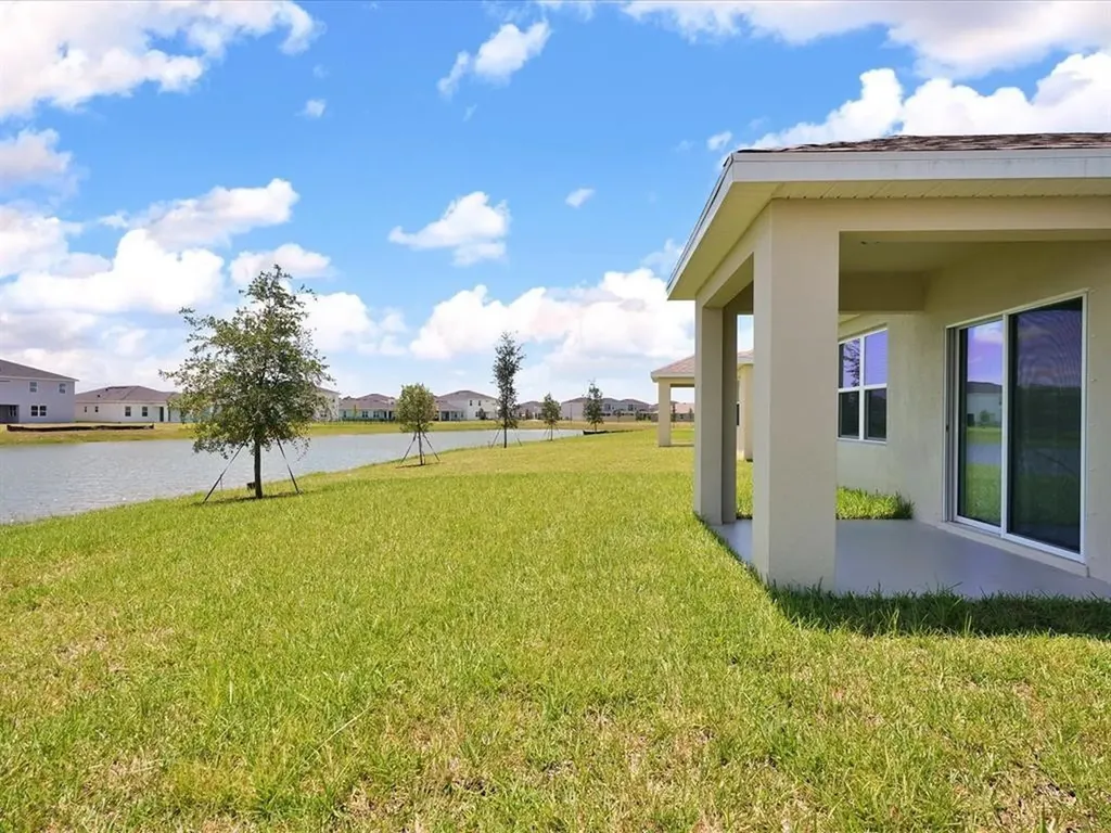 10695 SW Prato Way Port St Lucie FL 34987