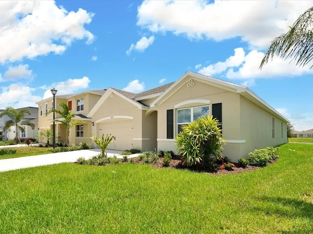 10695 SW Prato Way Port St Lucie FL 34987