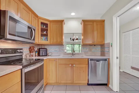 2916 SW 22nd Circle Delray Beach FL 33445