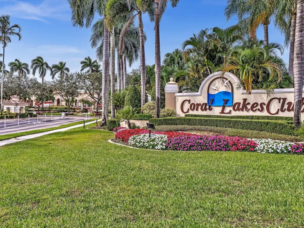 12511 Imperial Isle Drive Boynton Beach FL 33437