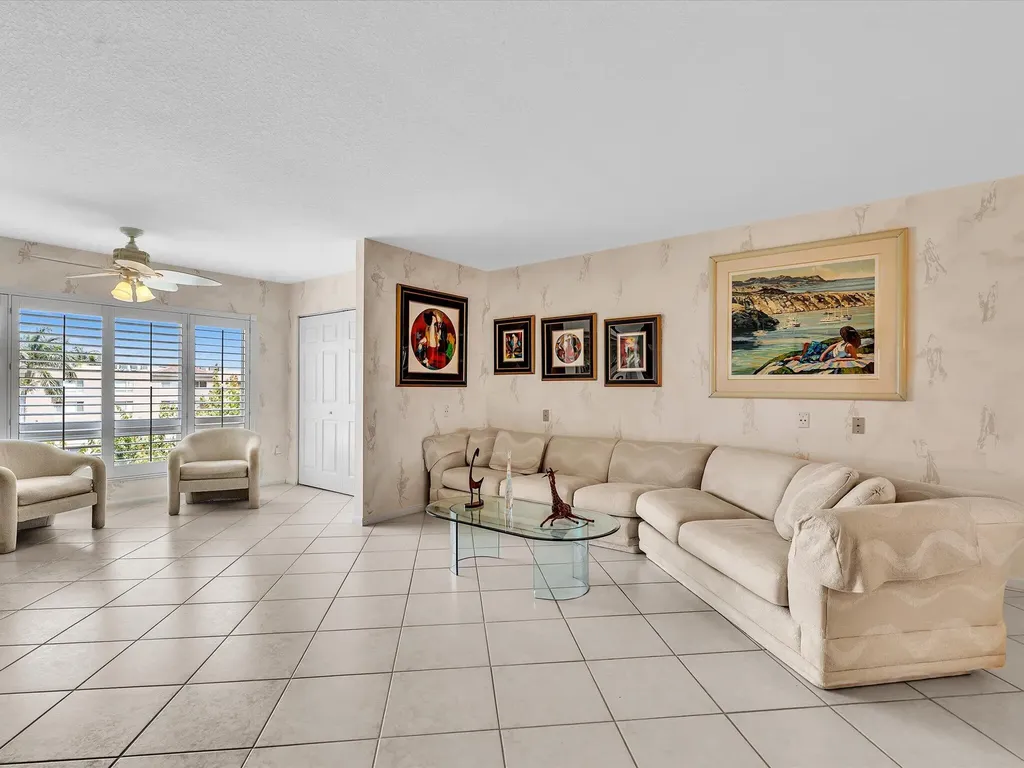 12511 Imperial Isle Drive Boynton Beach FL 33437