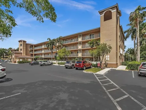 12511 Imperial Isle Drive Boynton Beach FL 33437