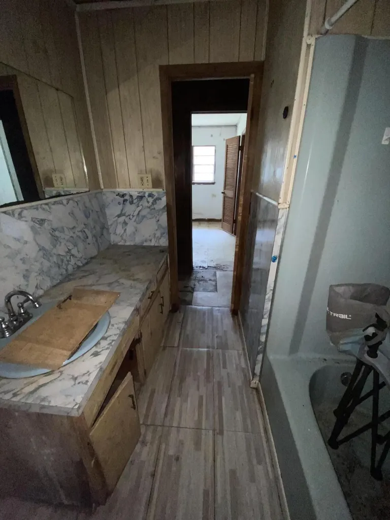20816 SE Ray Avenue Blountstown FL 32424