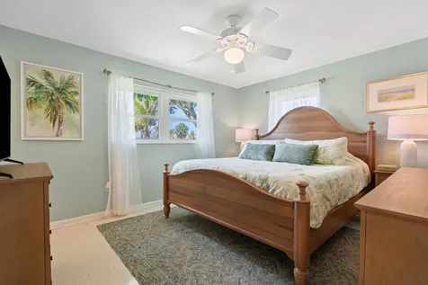 1621 Frances Avenue Fort Pierce FL 34949