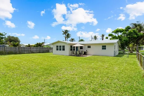 1621 Frances Avenue Fort Pierce FL 34949