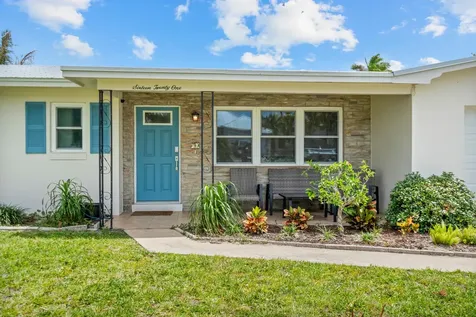 1621 Frances Avenue Fort Pierce FL 34949