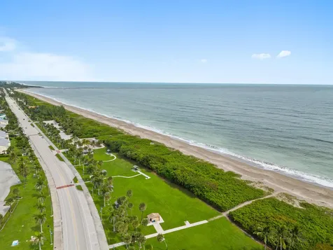 1621 Frances Avenue Fort Pierce FL 34949