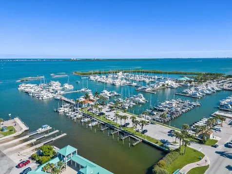 1621 Frances Avenue Fort Pierce FL 34949