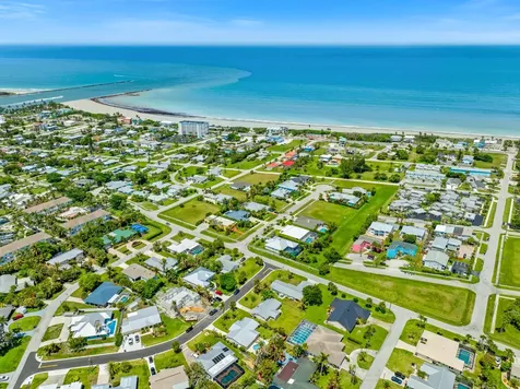 1621 Frances Avenue Fort Pierce FL 34949