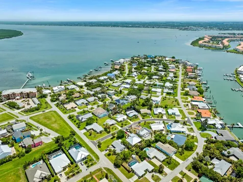 1621 Frances Avenue Fort Pierce FL 34949