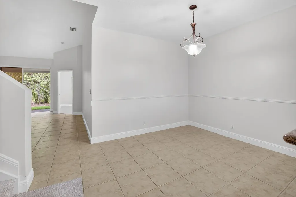 6410 Park Lake Circle Boynton Beach FL 33437